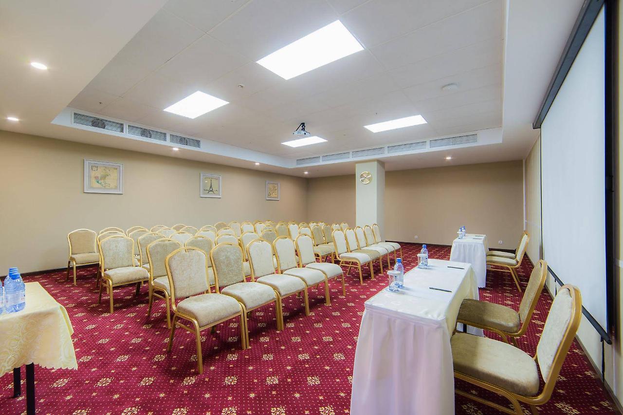 Shera Inn Hotel Almaty Eksteriør bilde