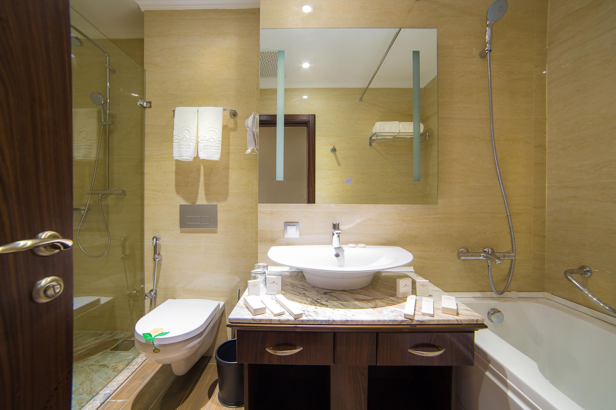 Shera Inn Hotel Almaty Eksteriør bilde