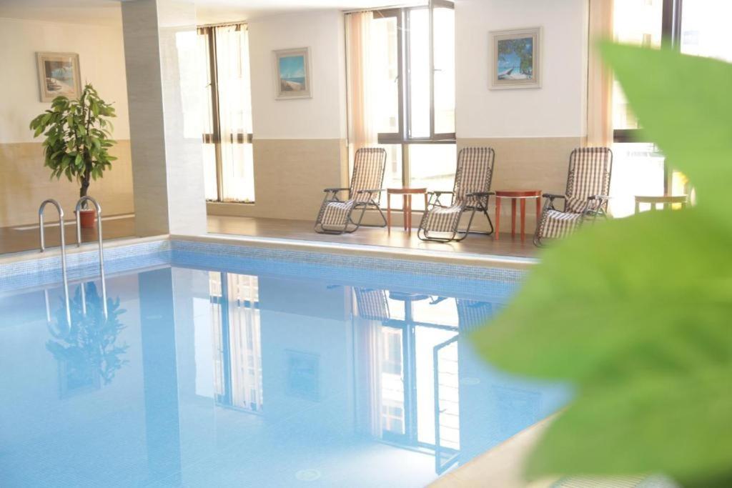 Shera Inn Hotel Almaty Eksteriør bilde