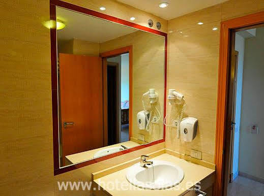 Shera Inn Hotel Almaty Eksteriør bilde