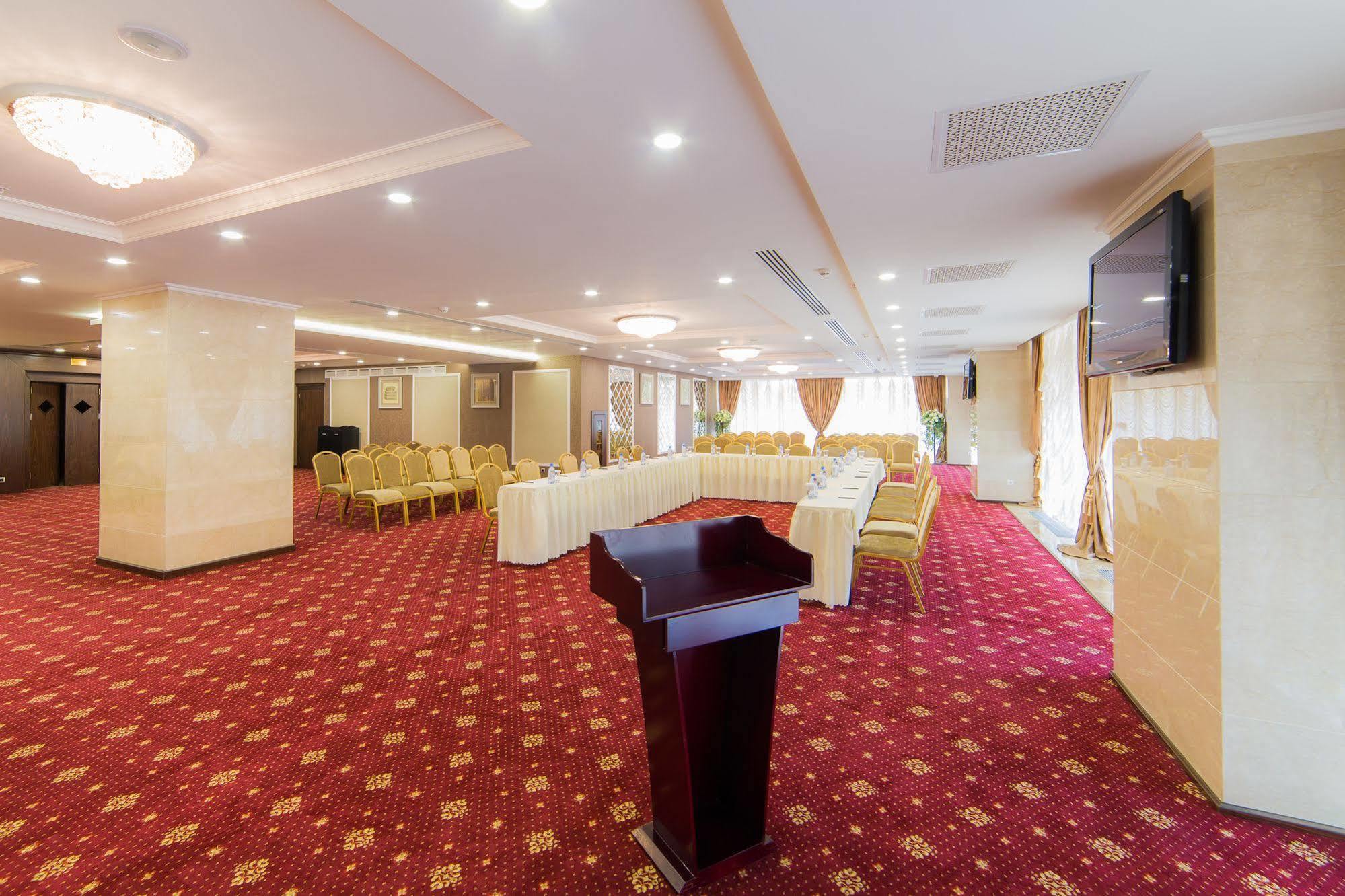 Shera Inn Hotel Almaty Eksteriør bilde
